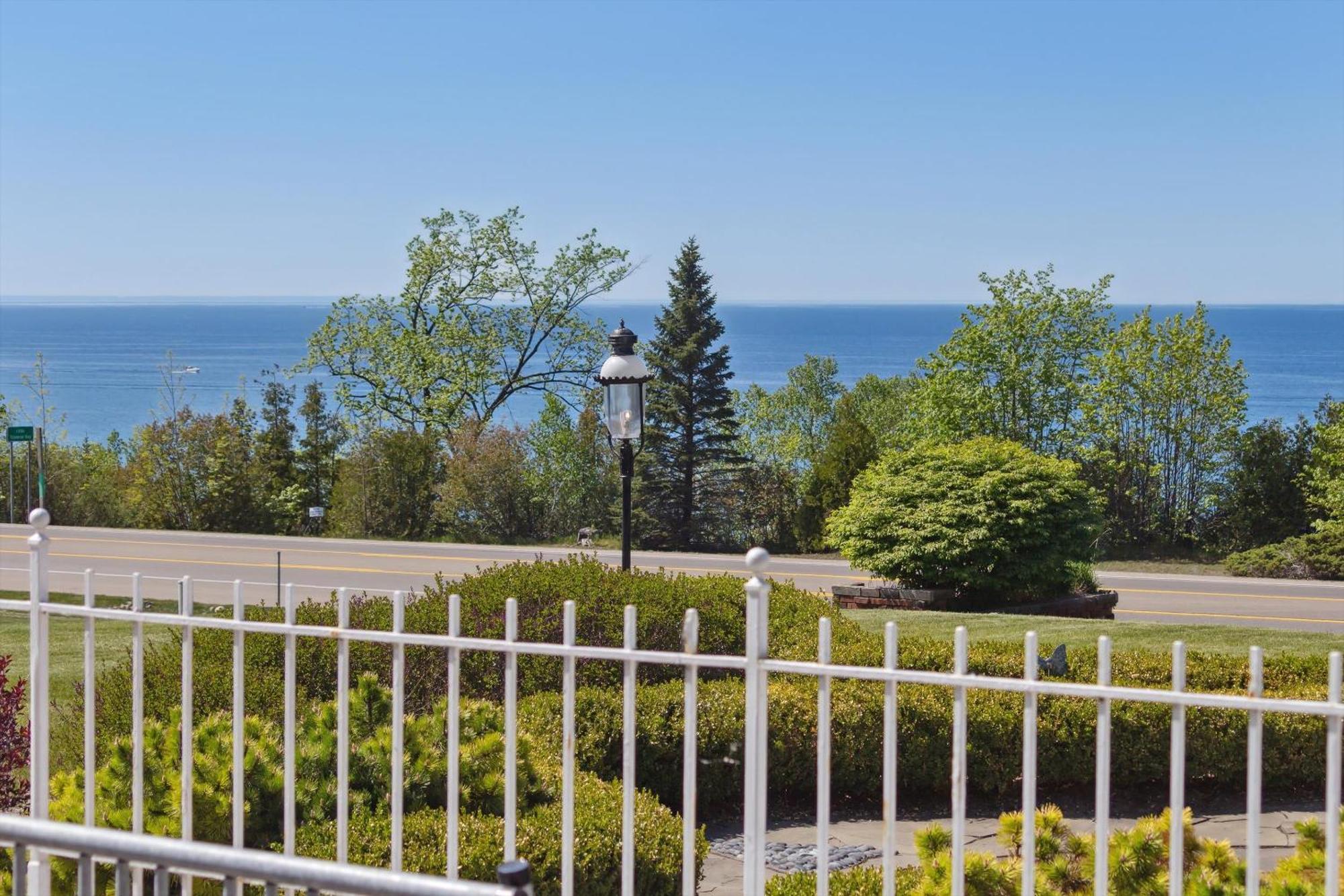 Self Check-In Lake Views Workspace 2 Queen Beds Vila Petoskey Exterior foto