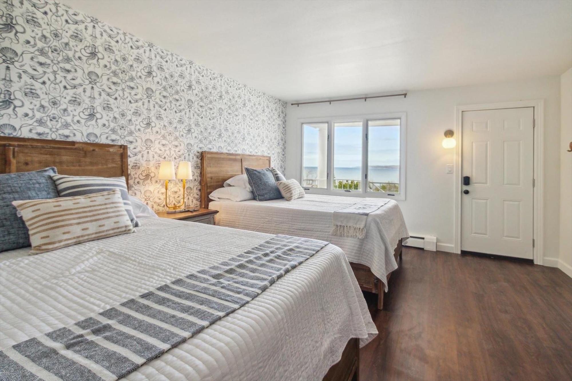 Self Check-In Lake Views Workspace 2 Queen Beds Vila Petoskey Exterior foto